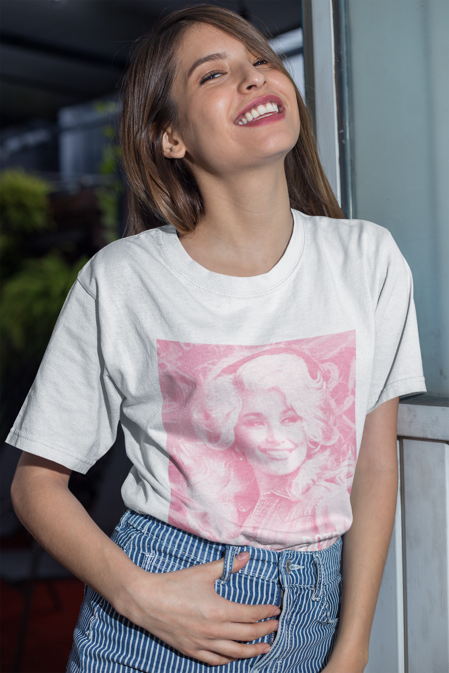 DOLLY Classic Fit AmplifyDestroy Print Tee Shirt Dolly Parton Pink White