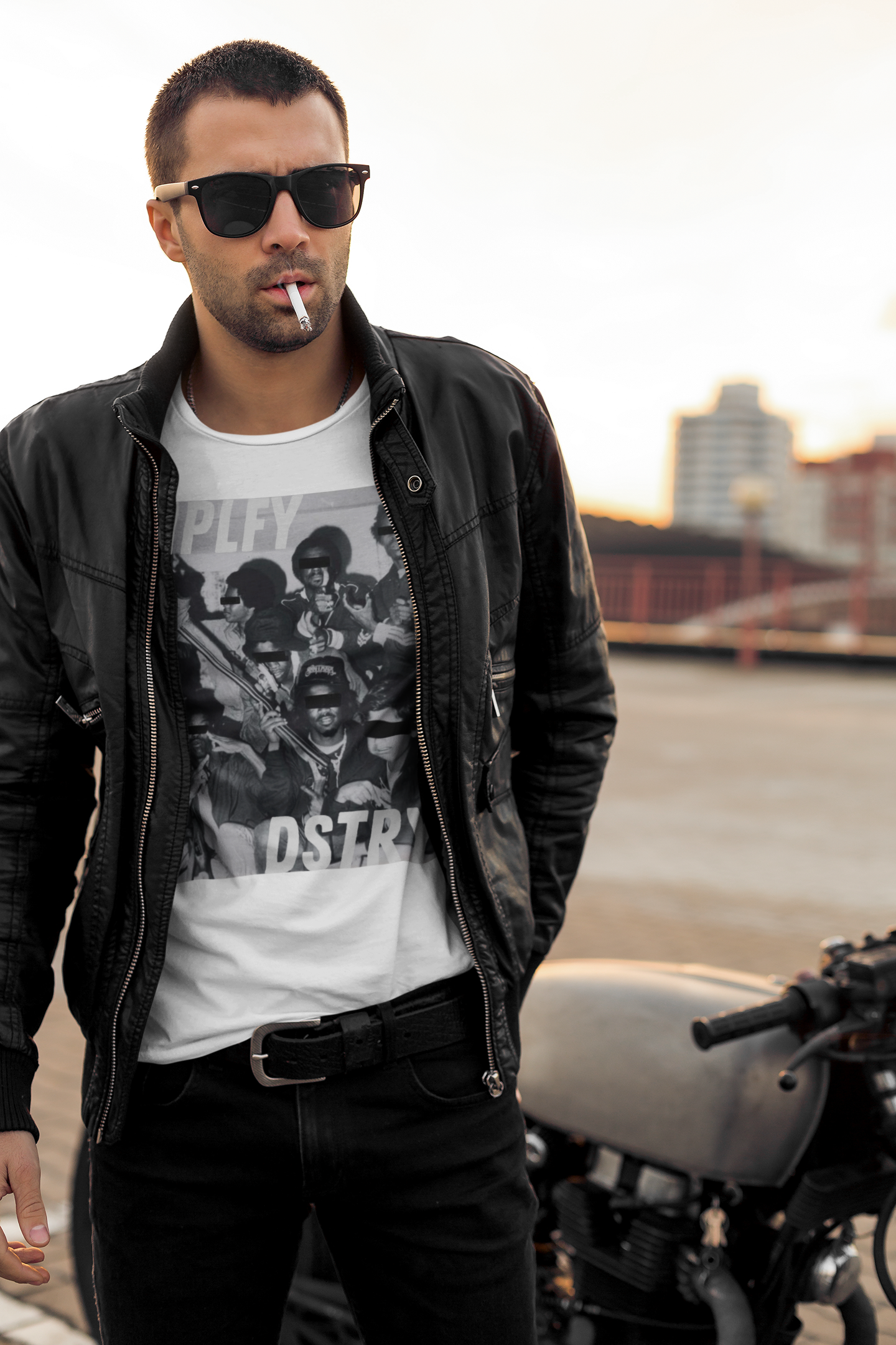 GANGSTA Classic Fit AmplifyDestroy Print Tee Shirt