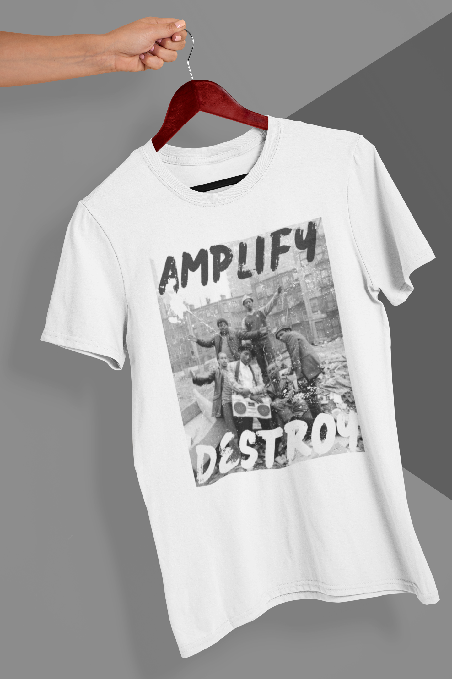 HARLEM Classic Fit AmplifyDestroy Print Tee Shirt