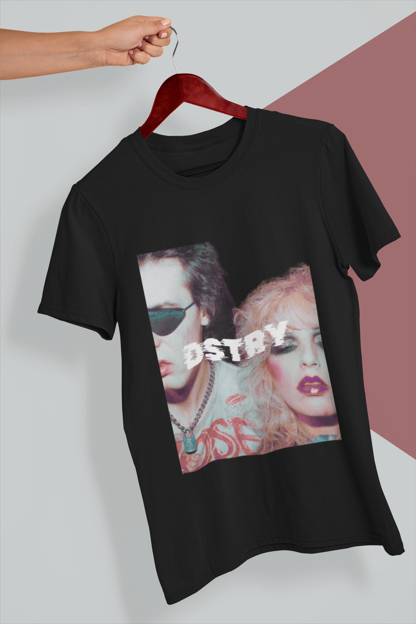 LOVERS Classic Fit AmplifyDestroy Print Tee Shirt Nancy Spungen Punk Rock Black
