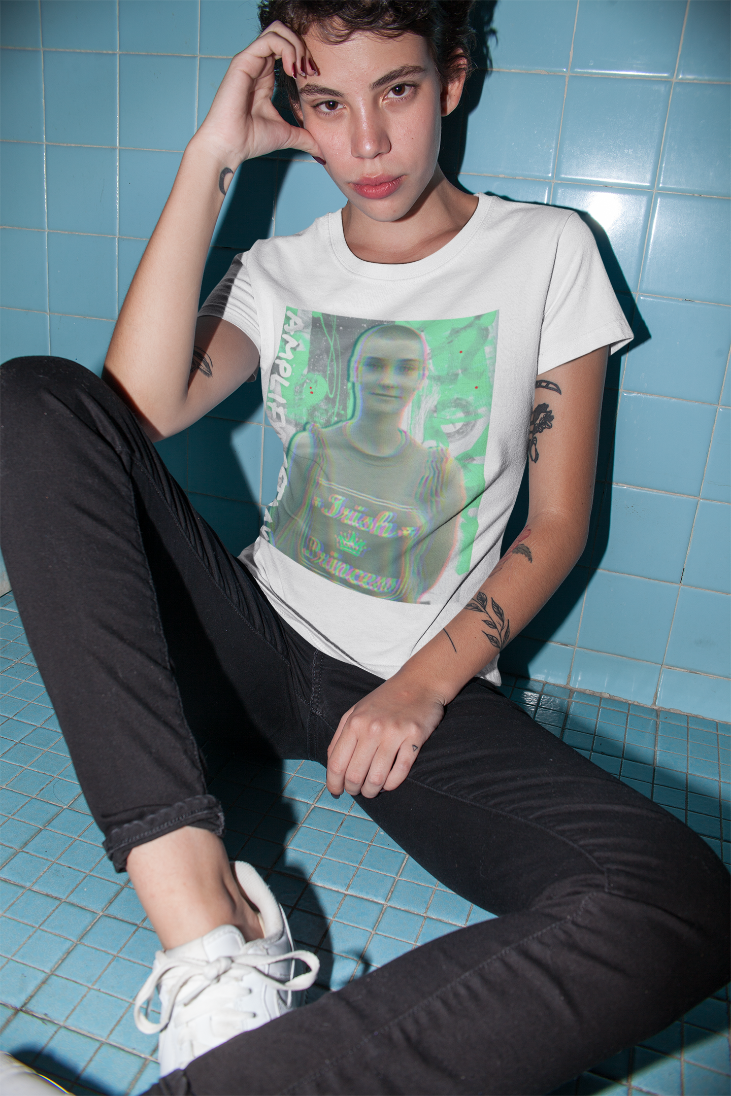 SINEAD Classic Fit AmplifyDestroy Print Tee Shirt Sinead O Connor Irish rock punk