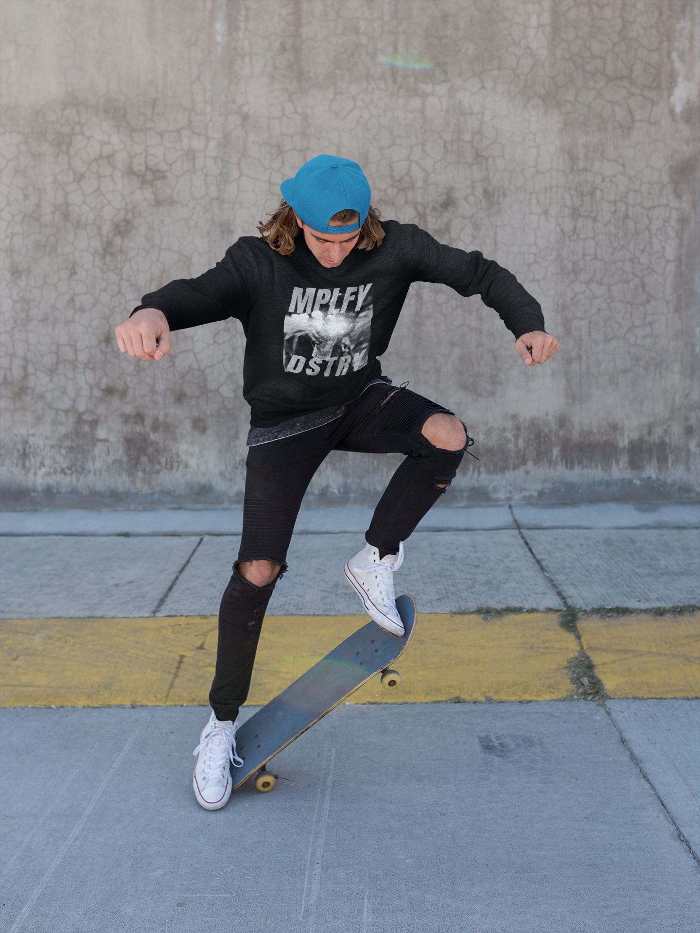 SPRAY Classic Fit AmplifyDestroy Print Sweatshirt